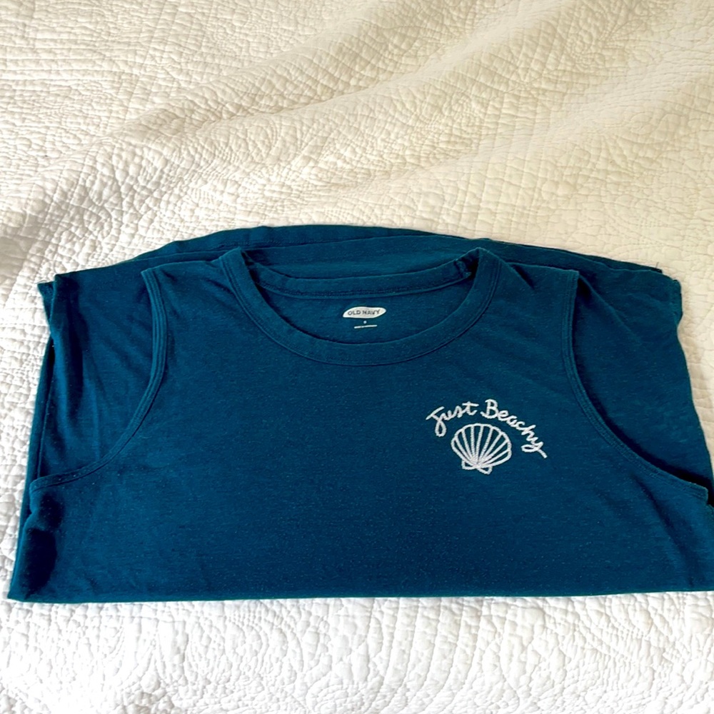 Cute “Just Beachy” 🏖tank by Old Navy